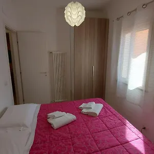 Apartament Vanni House 68 