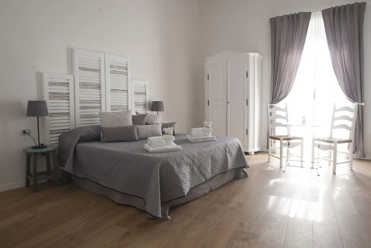 Quartino Napoletano Bed & Breakfast Naples